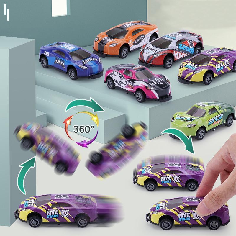 Springende stunt speelgoedauto (willekeurige kleur)